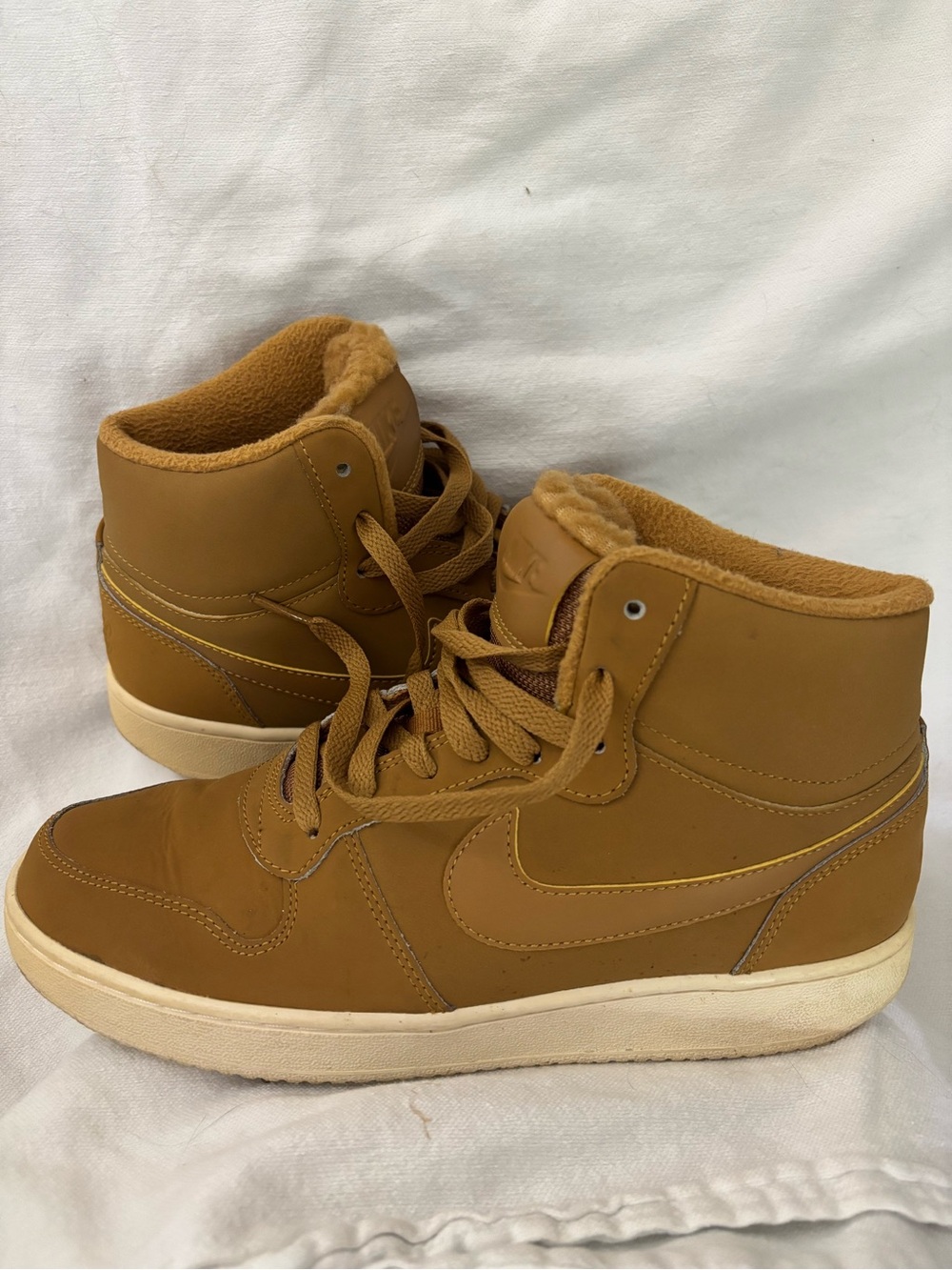 Nike High-Top Sneakers in Wheat/Gold Accent